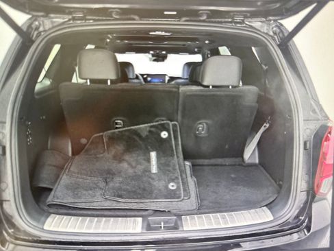 Used 2025 Hyundai Palisade Calligraphy image 10