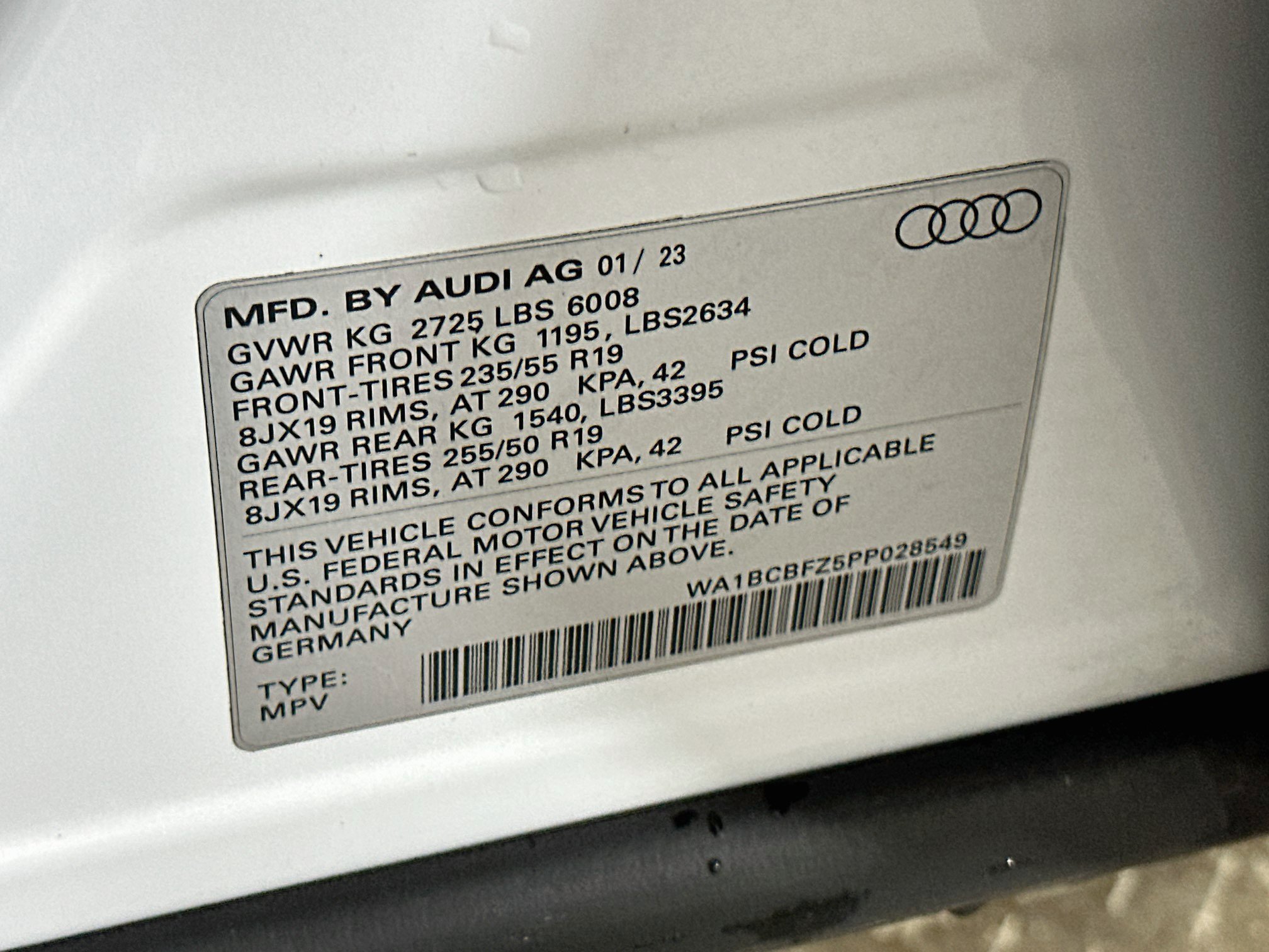 Used 2023 Audi Q4 e-tron Premium Plus w/ Premium Plus RWD image 12