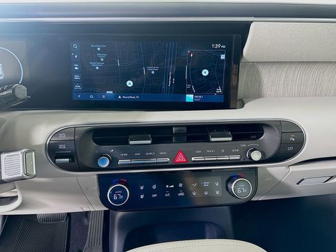 New 2026 Hyundai Palisade Calligraphy FWD image 12