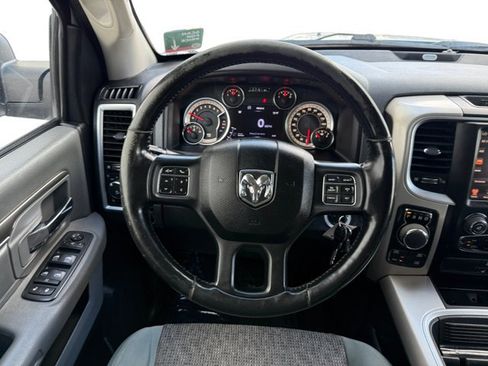 Used 2016 RAM 1500 Big Horn AWD/4WD image 14