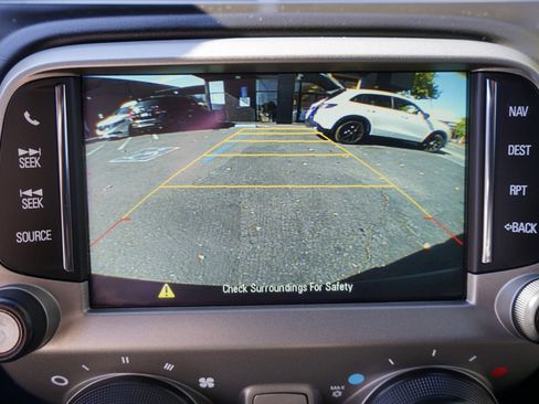 Used 2015 Chevrolet Camaro SS w/ SS Performance Package image 22