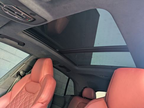 Certified 2024 Audi SQ8 Prestige w/ Prestige Package image 21