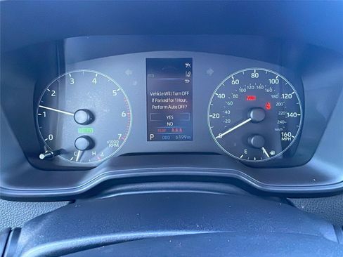 Used 2025 Toyota Corolla image 24