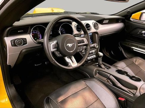 Used 2015 Ford Mustang Premium RWD image 13