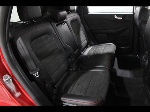 Used 2022 Ford Escape SEL w/ SEL Stealth AWD Package image 18