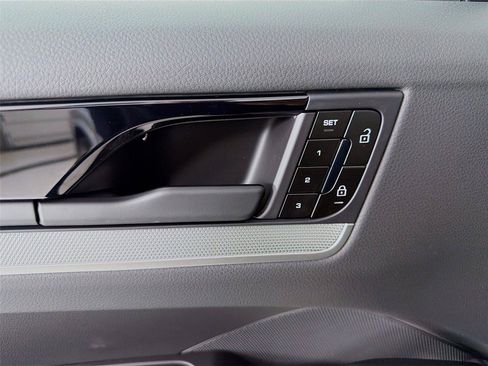 New 2026 Porsche Cayenne AWD/4WD image 7
