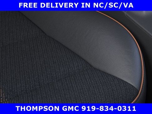 New 2025 GMC Canyon AT4 w/ Nightfall Edition image 21