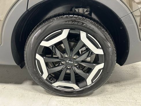 Used 2025 Kia Telluride S image 65