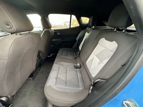 Used 2024 Chevrolet Trax RS w/ Driver Confidence Package image 30