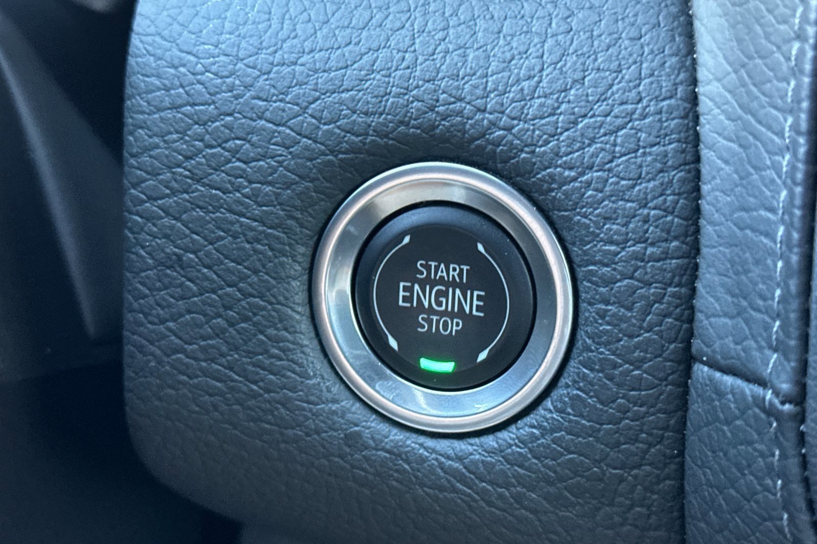 Certified 2024 GMC Yukon Denali w/ Advanced Technology Package AWD/4WD image 24
