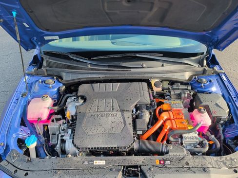 Certified 2025 Hyundai Elantra Blue image 16