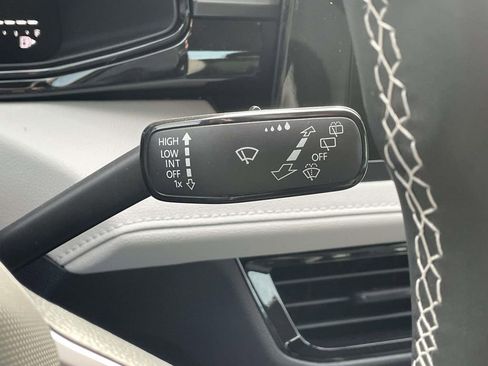 New 2026 Volkswagen Taos S AWD/4WD image 22
