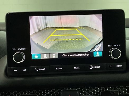 Used 2025 Honda HR-V Sport image 16