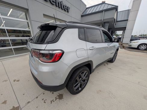 New 2025 Jeep Compass Limited w/ Sun & Sound Group image 5