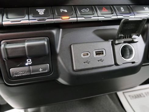 Used 2021 Chevrolet Silverado 2500 LT w/ All Star Edition image 27