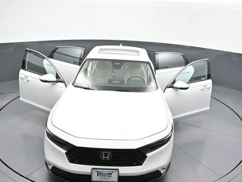 Certified 2024 Honda Accord EX-L image 45