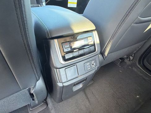 New 2026 Subaru Ascent Premium image 17