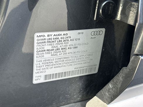 Used 2018 Audi Q5 2.0T Premium Plus w/ Premium Plus Package image 22