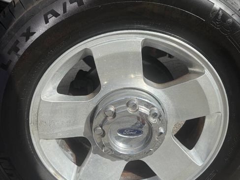 Used 2006 Ford F350 Lariat image 38