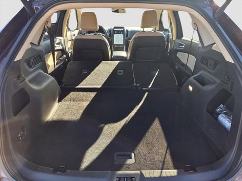 Used 2024 Ford Edge SEL w/ Convenience Package image 39