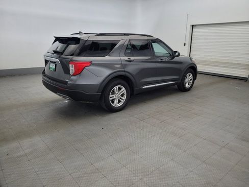 Used 2020 Ford Explorer XLT w/ Equipment Group 202A AWD/4WD image 10