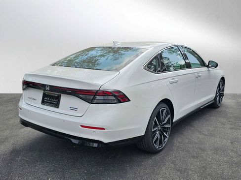 New 2024 Honda Accord Touring image 8