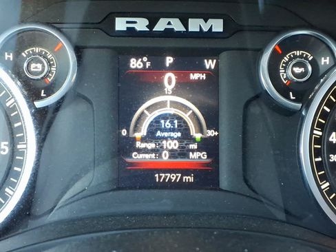 Used 2025 RAM 1500 Big Horn AWD/4WD image 44