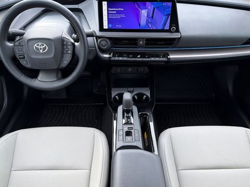 Used 2026 Toyota Prius XLE image 12