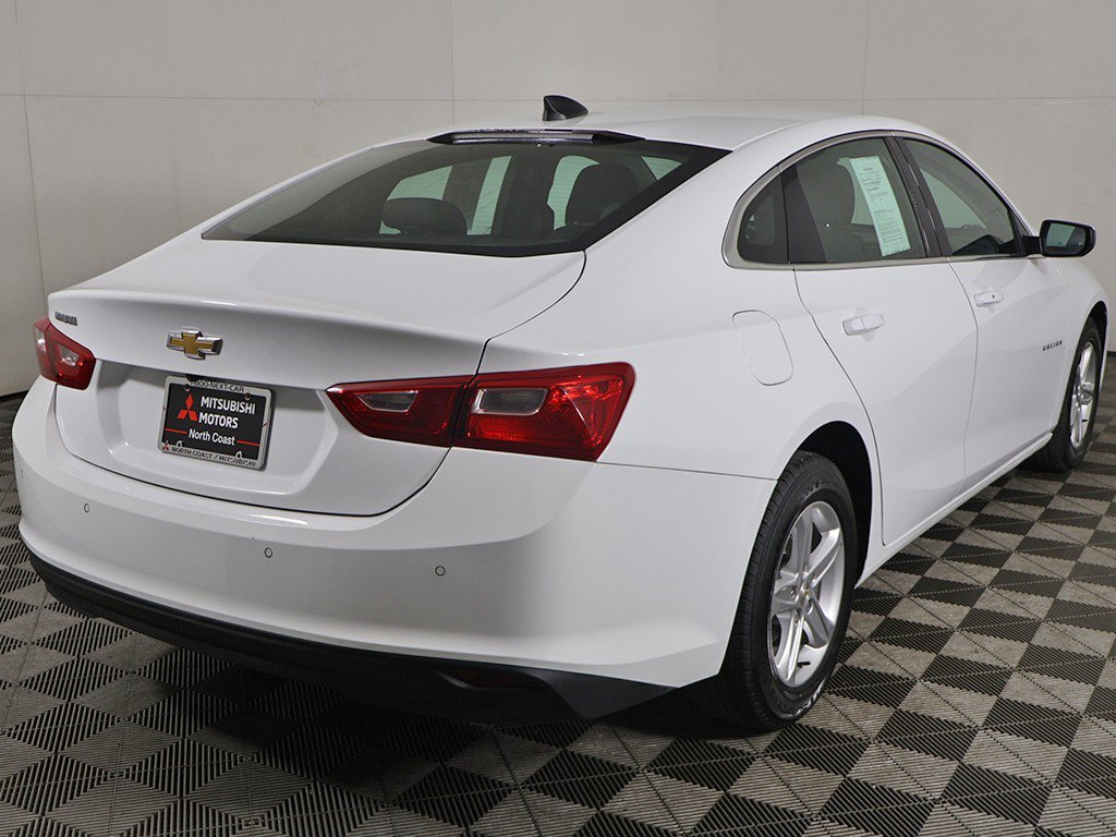 Used 2024 Chevrolet Malibu LS w/ Driver Confidence Package FWD image 8