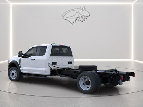 New 2026 Ford F550 XL CHASSIS ONLY image 5