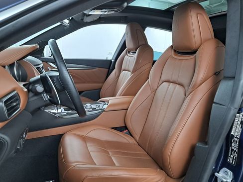 Used 2021 Maserati Levante S GranSport image 12