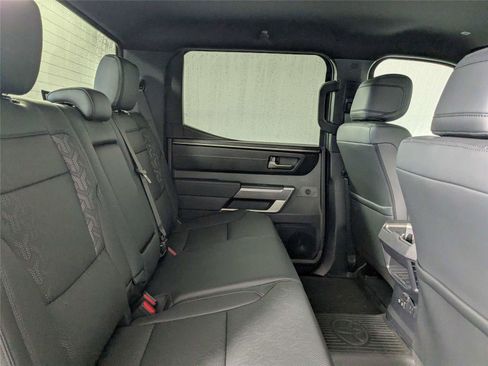 Used 2025 Toyota Tundra SR5 w/ SR5 Premium Package AWD/4WD image 27