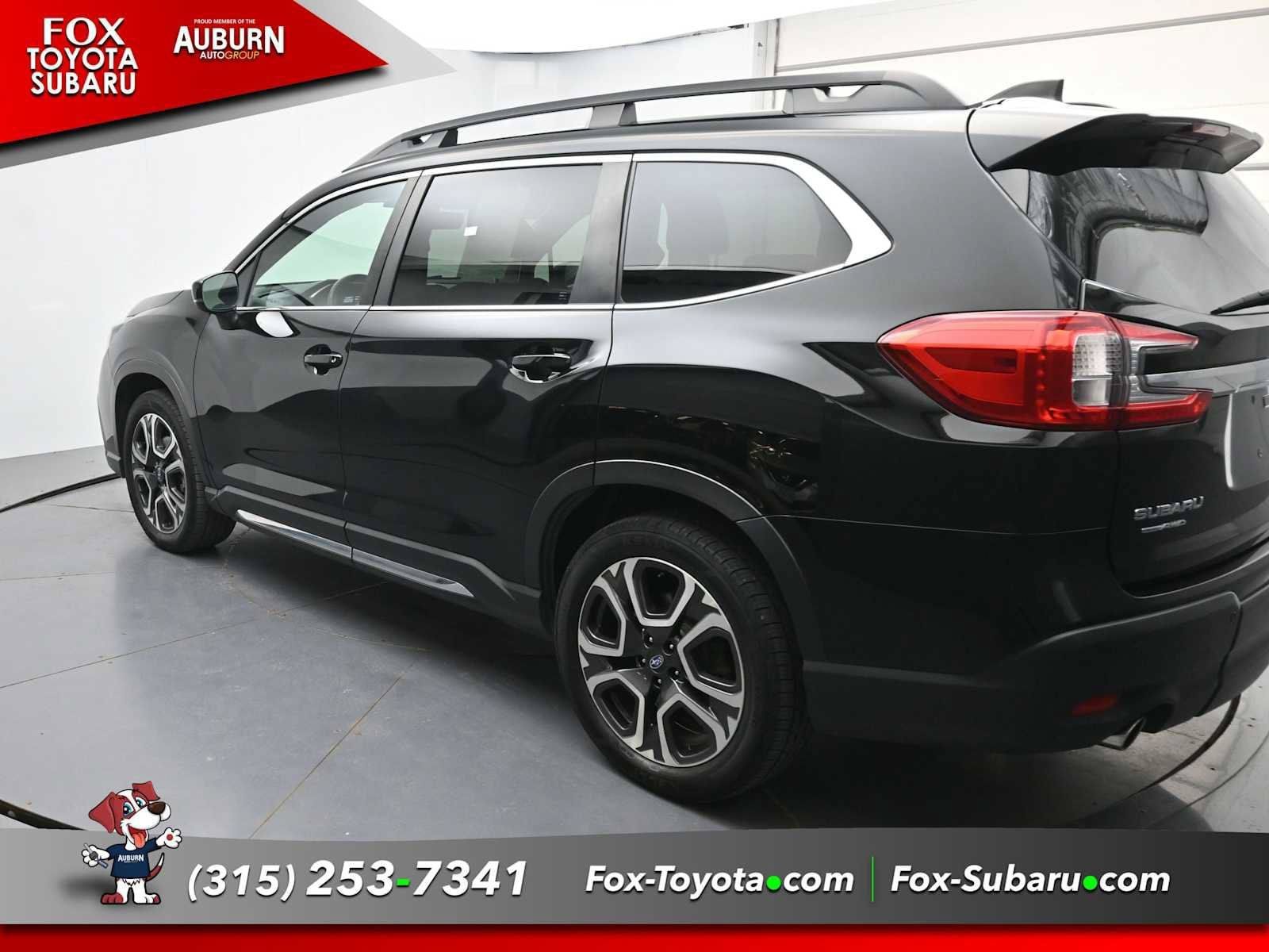 Used 2024 Subaru Ascent Limited AWD/4WD image 16