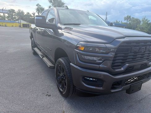 Used 2025 RAM 2500 Big Horn AWD/4WD image 2