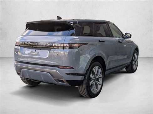 Used 2021 Land Rover Range Rover Evoque R-Dynamic SE image 5