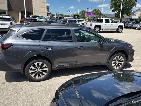 Used 2024 Subaru Outback Limited AWD/4WD image 5
