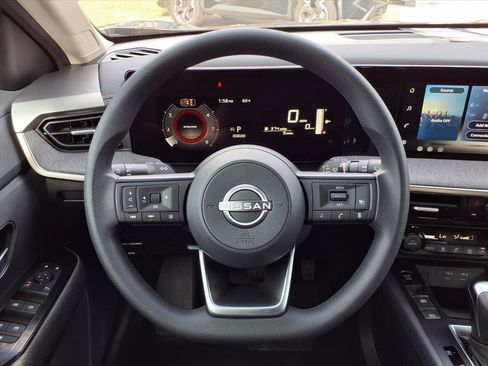 New 2026 Nissan Kicks SV w/ Illumination Package image 14