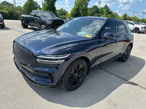 Used 2025 Genesis GV70 2.5T w/ Advanced Package AWD/4WD image 2