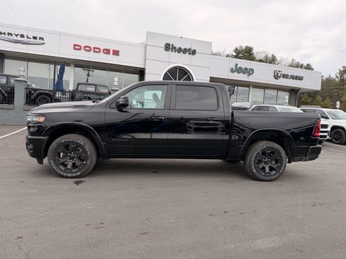 New 2026 RAM 1500 Big Horn AWD/4WD image 3