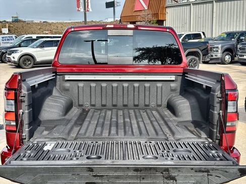 Used 2024 Nissan Frontier SV w/ SV Convenience Package RWD image 22