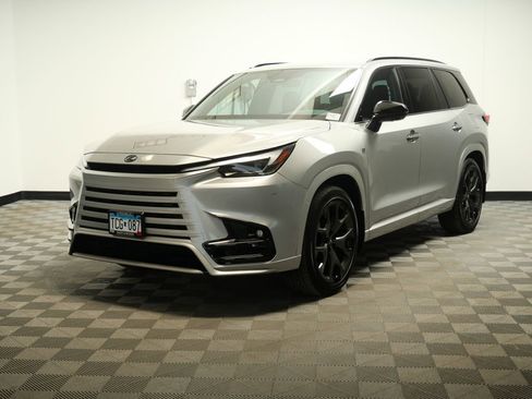 Certified 2025 Lexus TX 500h 500h F SPORT Premium w/ Technology Package image 4