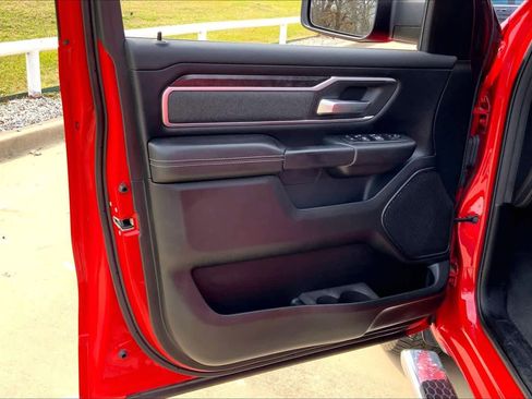 Used 2020 RAM 1500 Lone Star image 22