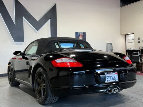 Used 2006 Porsche Boxster RWD image 12