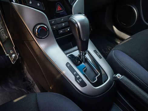 Used 2013 Chevrolet Cruze LT w/ All-Star Edition FWD image 20