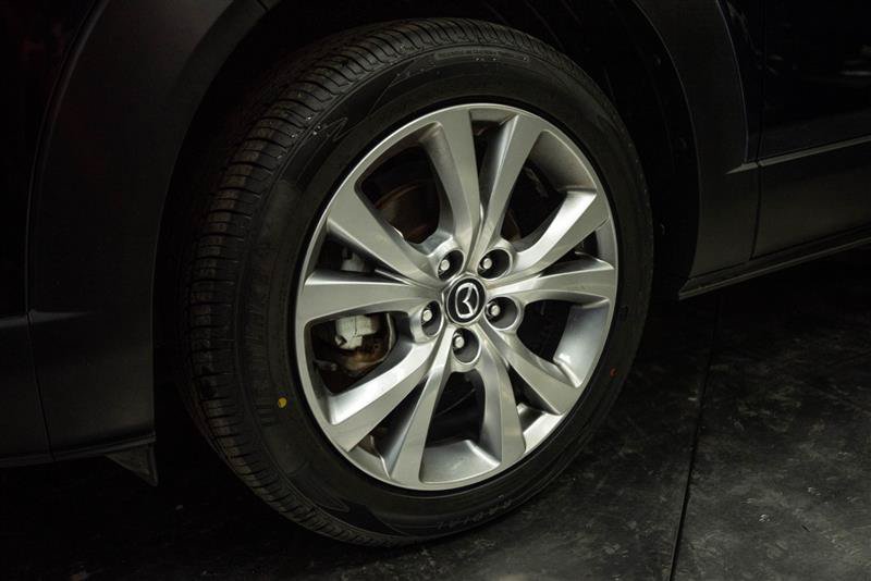 Used 2024 MAZDA CX-30 AWD 2.5 S w/ Preferred Package image 3