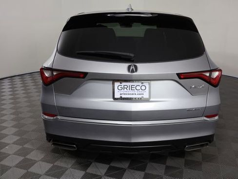 Used 2024 Acura MDX SH-AWD image 7