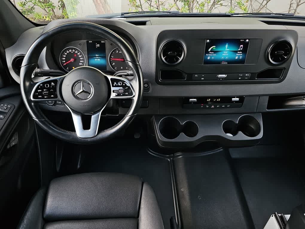 Used 2021 Mercedes-Benz Sprinter 2500 image 12