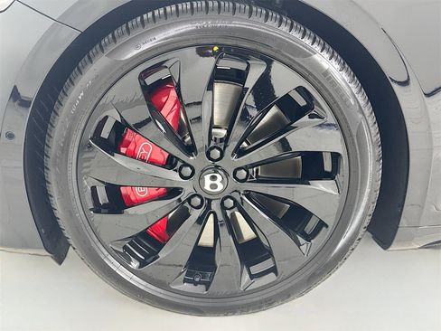 Used 2025 Bentley Continental GT image 10