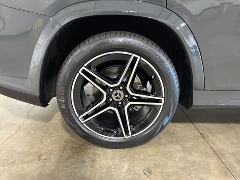 New 2026 Mercedes-Benz GLS 450 4MATIC image 13