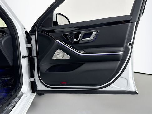 New 2026 Mercedes-Benz S 500 4MATIC image 23